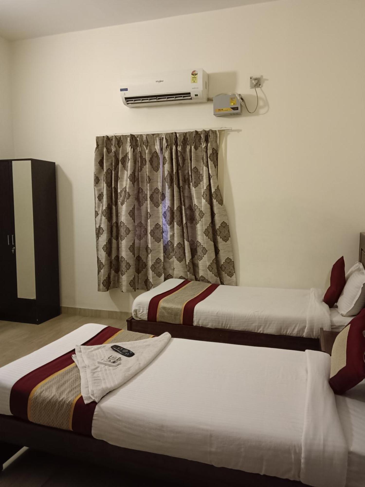 Iris Comfort Inn Chennai Eksteriør bilde