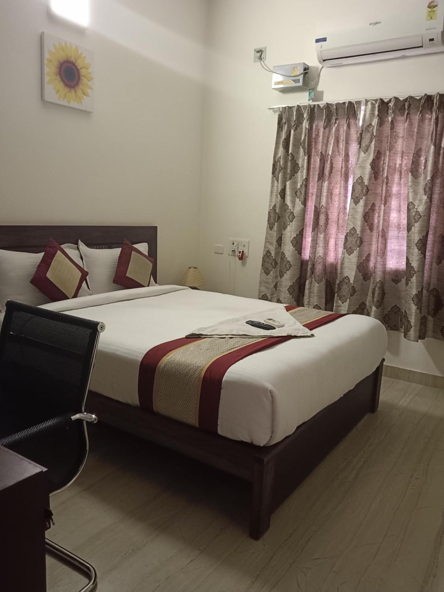 Iris Comfort Inn Chennai Eksteriør bilde