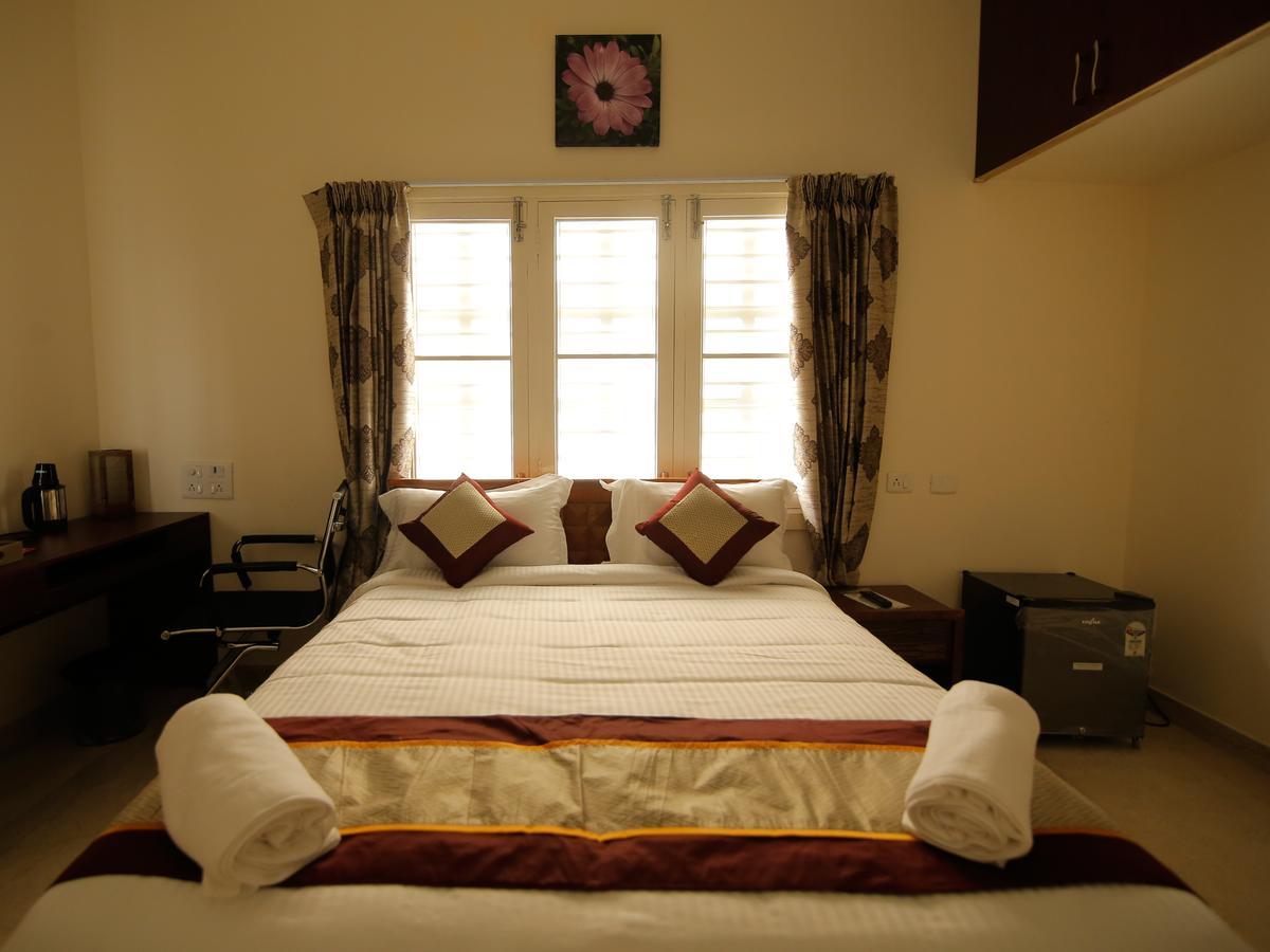 Iris Comfort Inn Chennai Eksteriør bilde